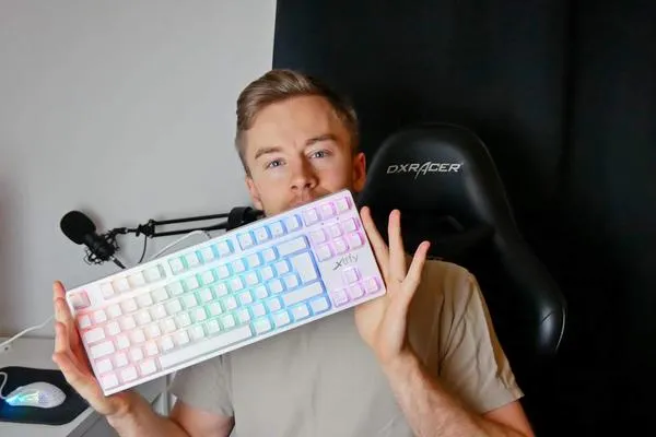 Test av Xtrfy K4 TKL RGB - kvalitet utan krimskrams